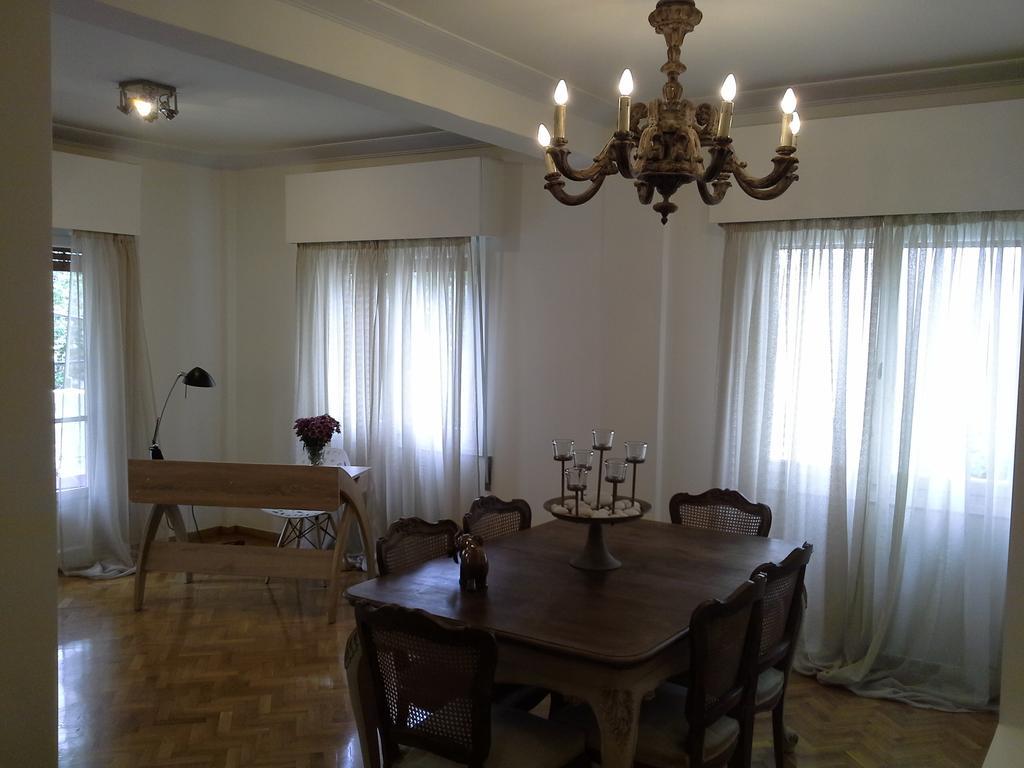 Apartment Near The Beach Атина Екстериор снимка